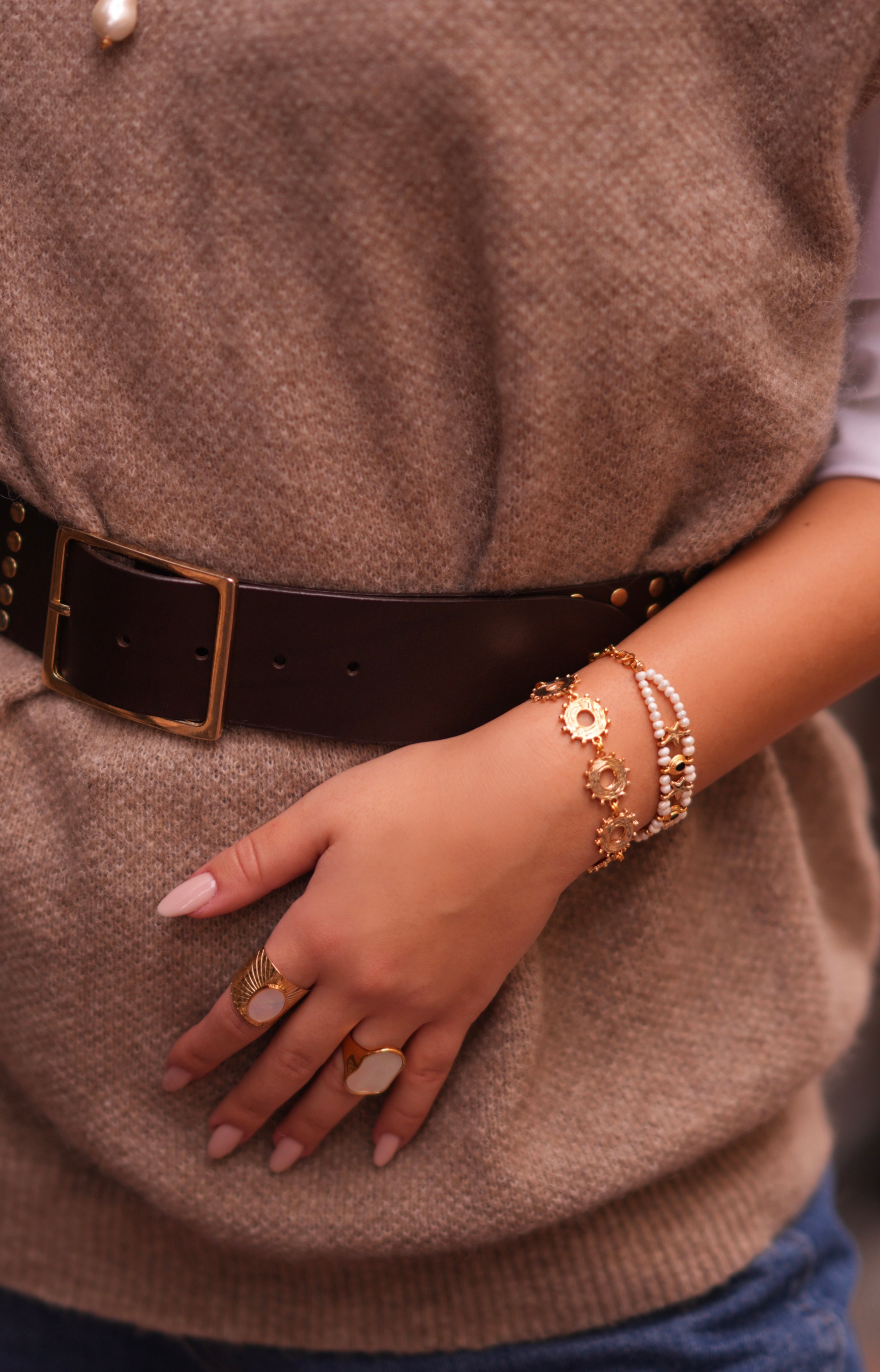 LOVE DROP BLACK PEARL BRACELET