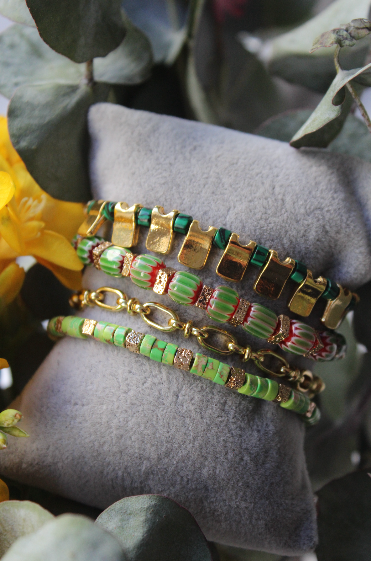 SPRING ESSENCE GREEN BRACELET SET