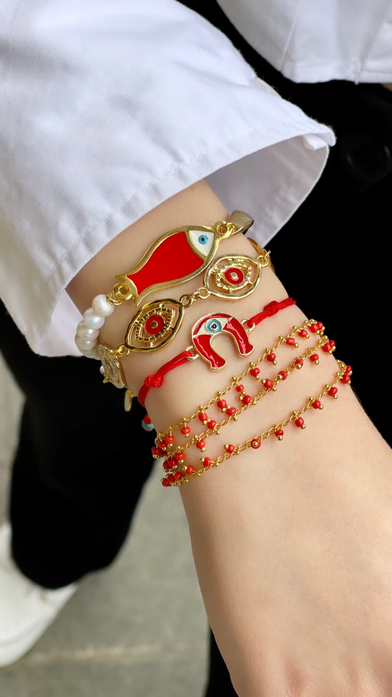 LOVER'S EYE RED BRACELET