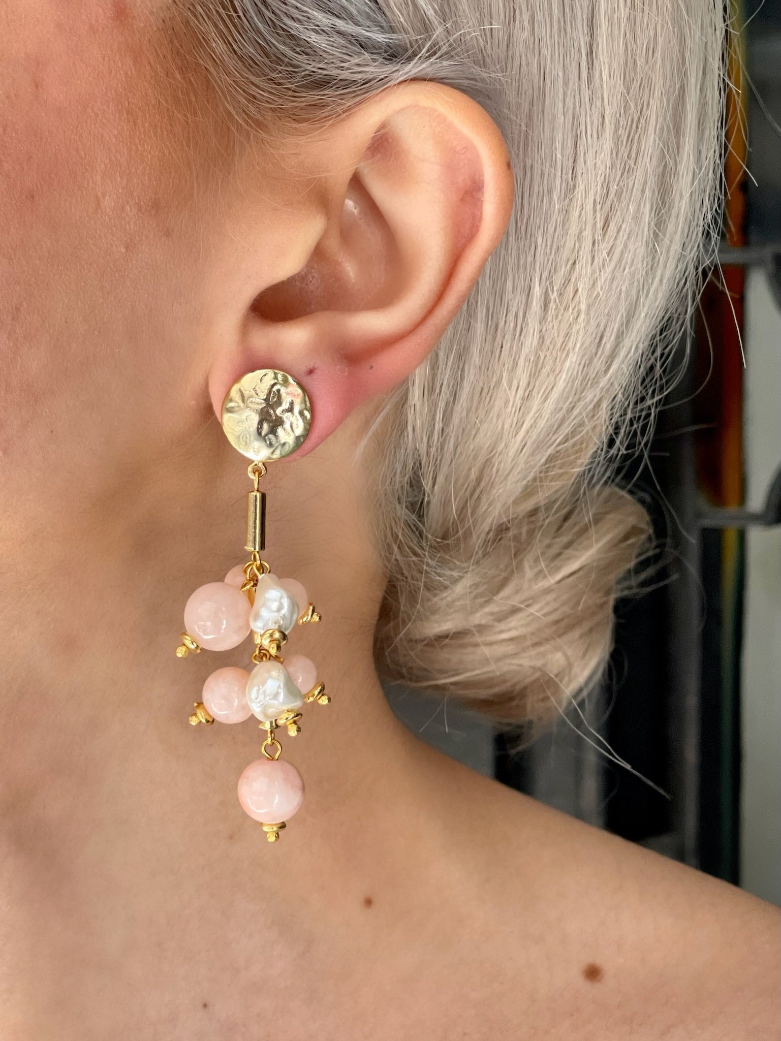 SANGRIA PINK BAROQUE PEARL EARRINGS