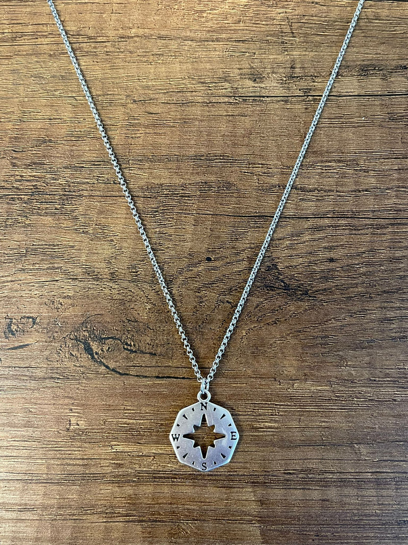 COMPASS CHAIN NECKLACE