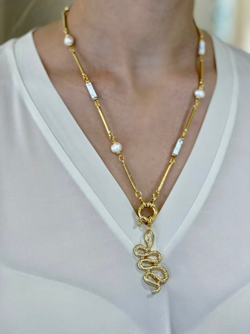 SERPENT PEARL NECKLACE